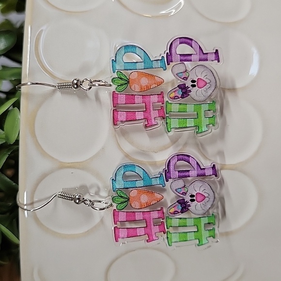 HIP HOP Easter Plaid Earrings - Picture 1 of 6